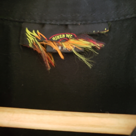 Tie front Sturgis button up shirt - Picture 4 of 9